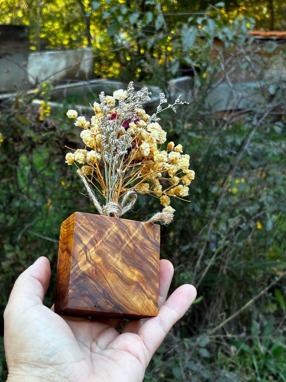 Trockenblumen Vase aus Olivenholz