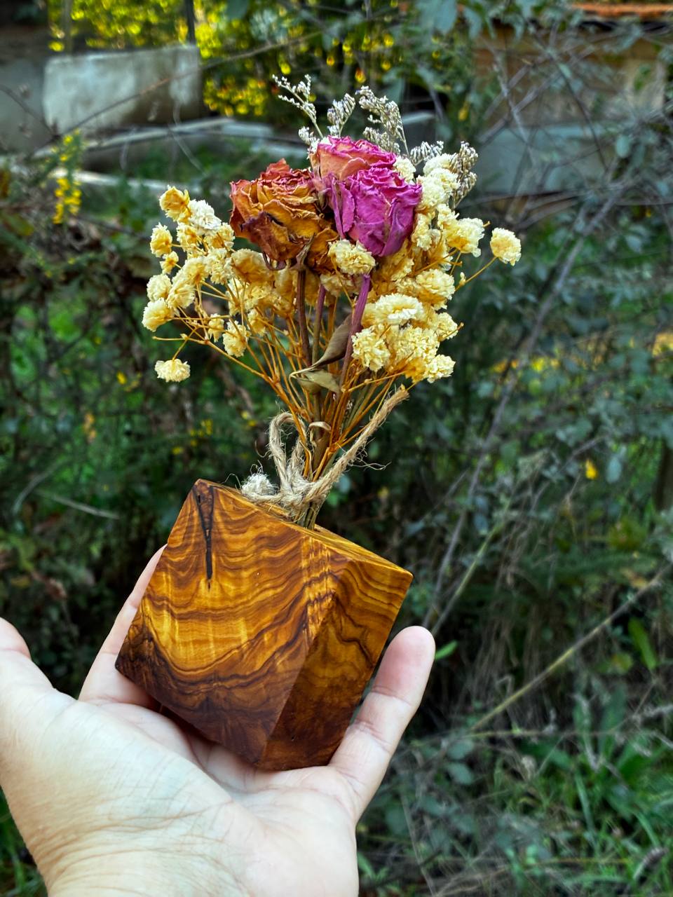 Trockenblumen Vase aus Olivenholz