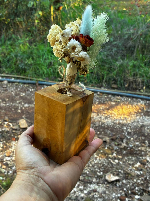 Trockenblumen Vase aus Olivenholz