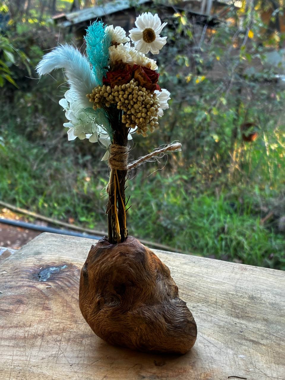 Vase für Trockenblumen aus Baumperle