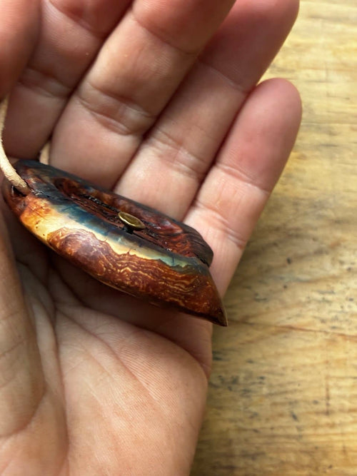 Hobbit Tür aus Baumperle