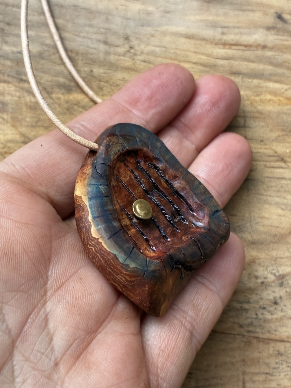 Hobbit Tür aus Baumperle