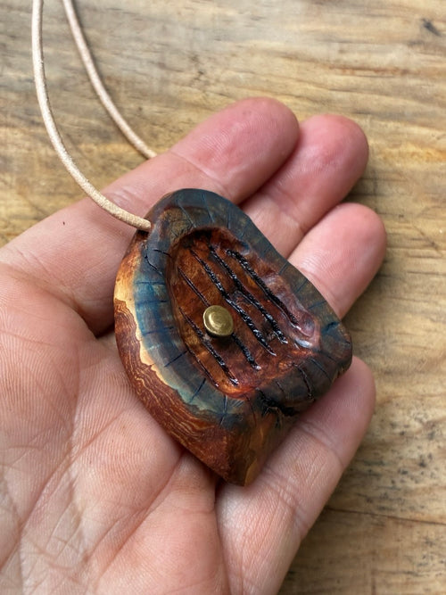 Hobbit Tür aus Baumperle