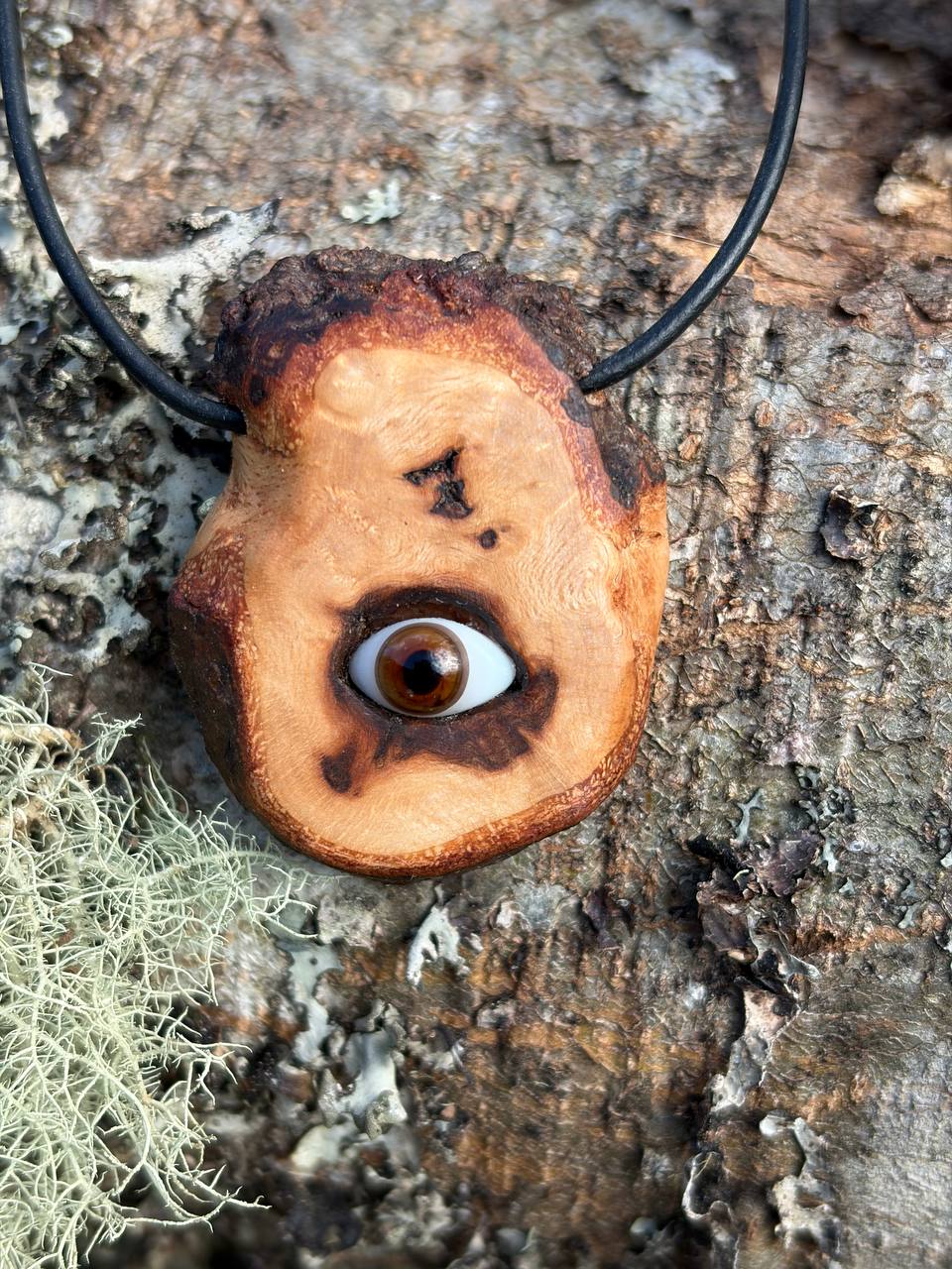 Baumperle mit Auge