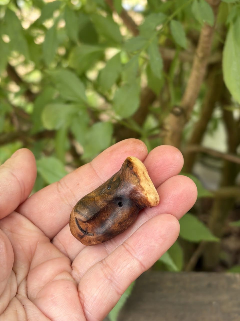 Handschmeichler aus Baumperle als Wichtel