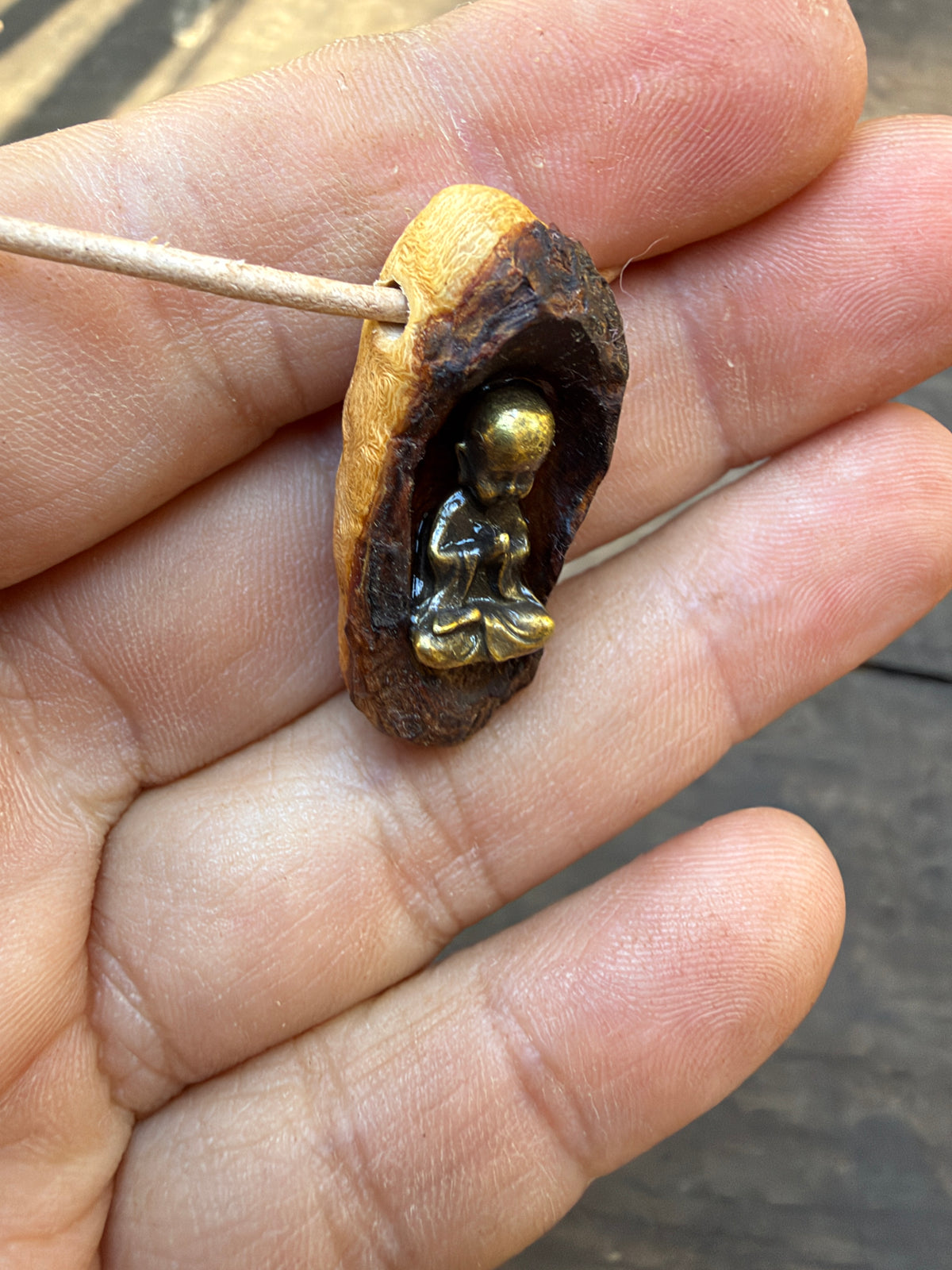 Buddha in Baumperle