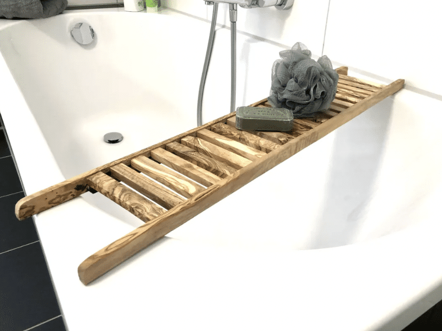 Badewannenablage aus Olivenholz