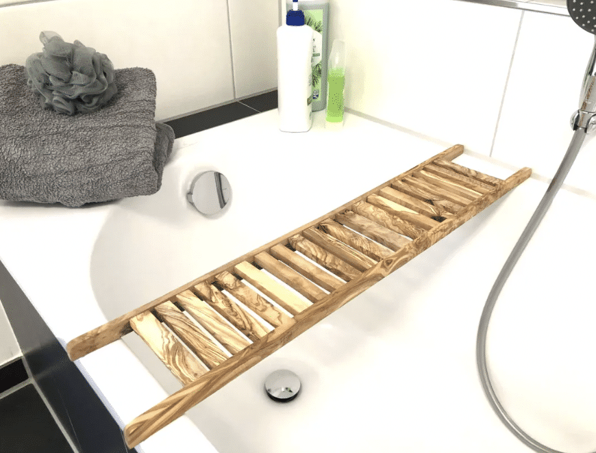 Badewannenablage aus Olivenholz