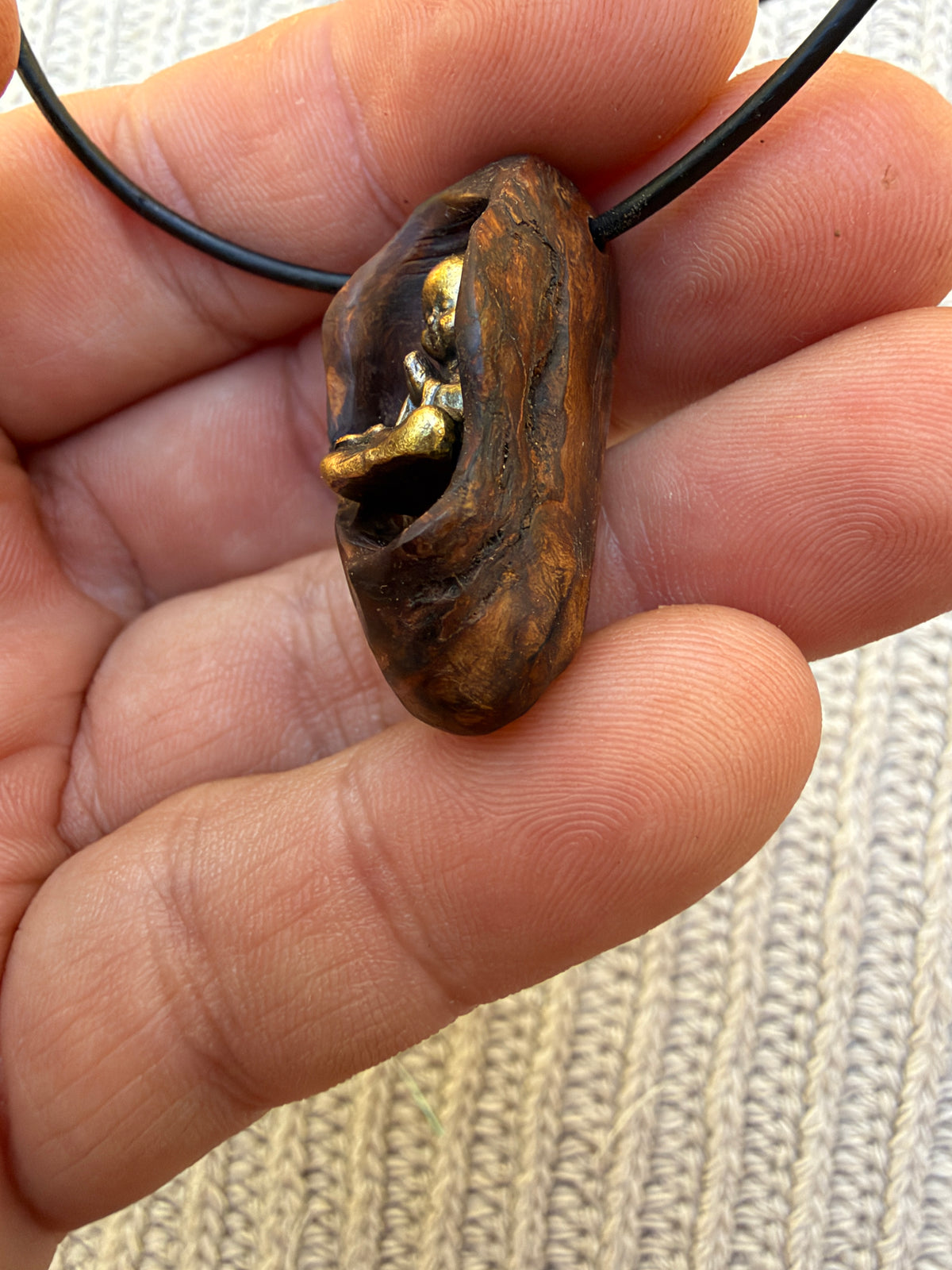 Buddha in Baumperle