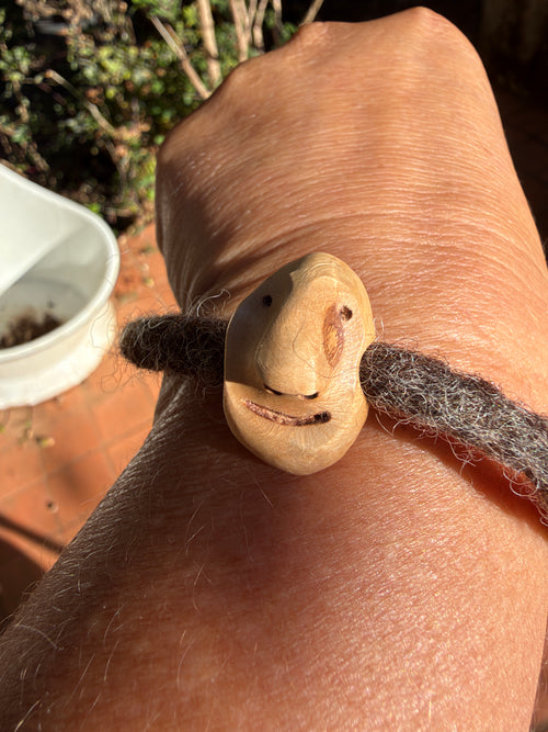 Filz Armband Wichtel Elowin