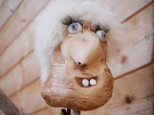 Lampe aus einer Baumperle