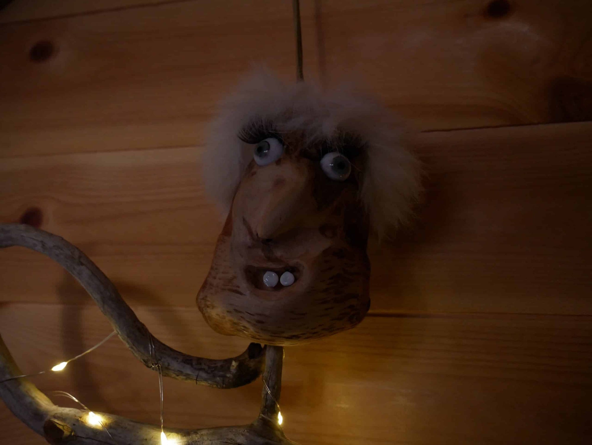 Lampe aus einer Baumperle