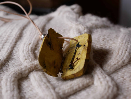 Medaillon aus Berberitze