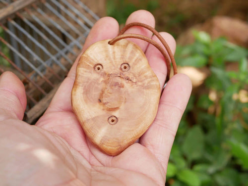 Schlüsselanhänger als Schlüsselkumpel aus Baumperle