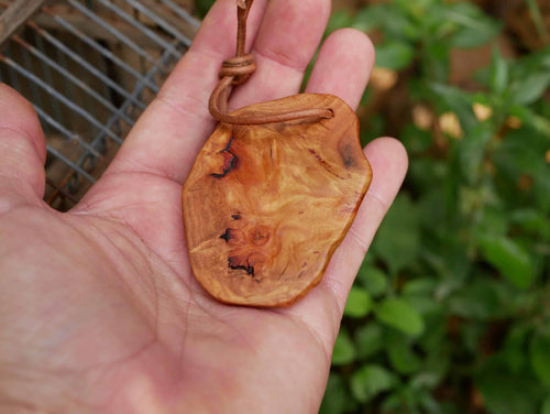 Schlüsselanhänger als Schlüsselkumpel aus Baumperle
