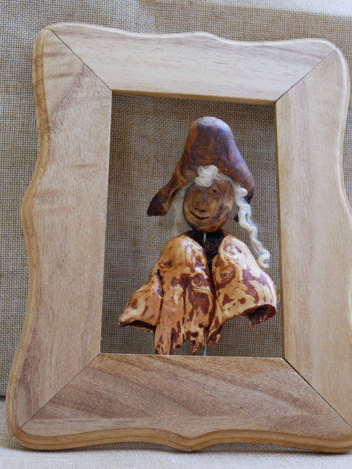 Bilderrahmen mit Skulptur