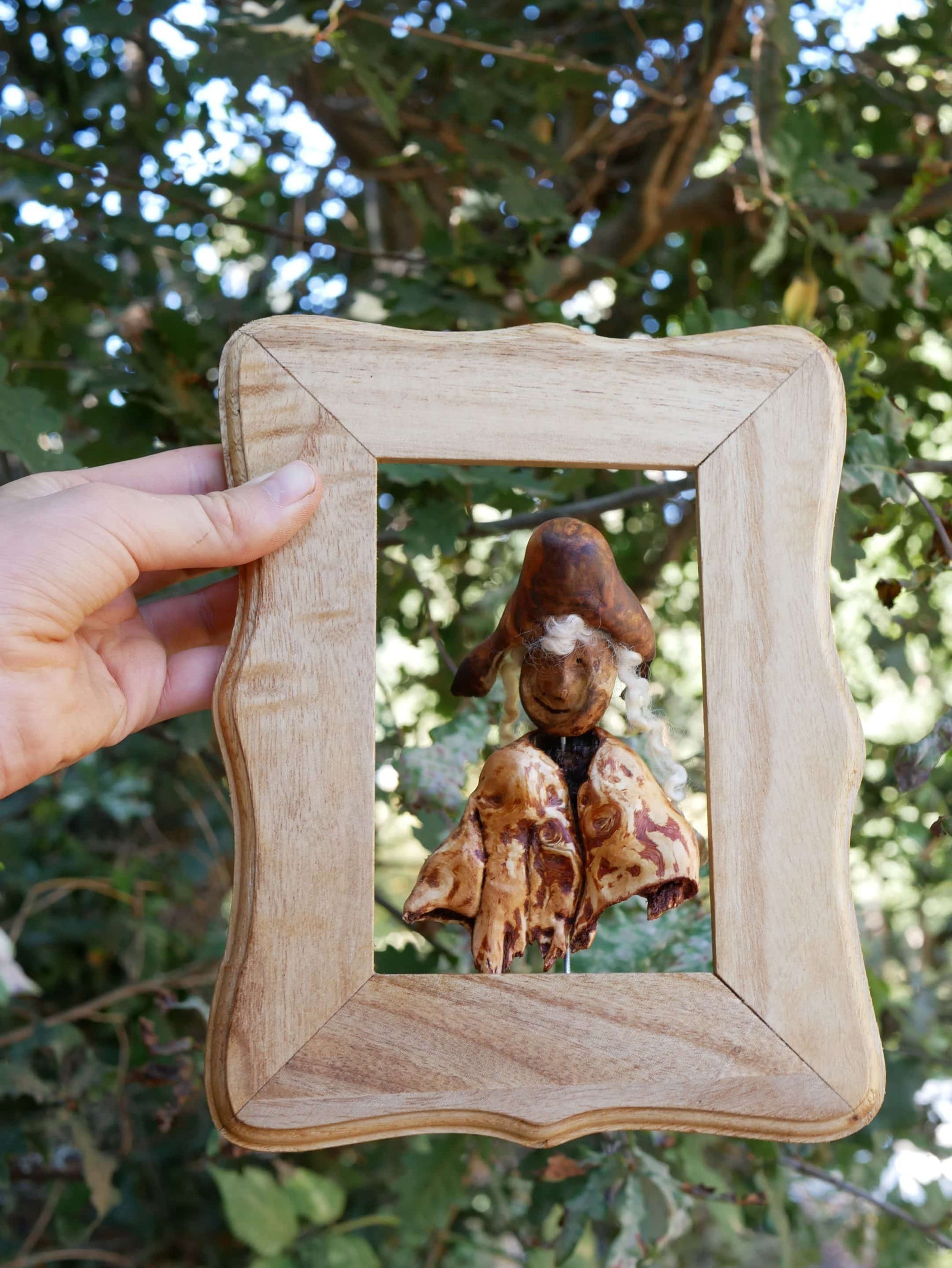 Bilderrahmen mit Skulptur