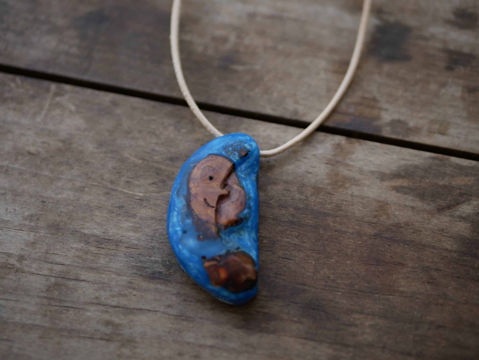 Mond Epoxid und Baumperle