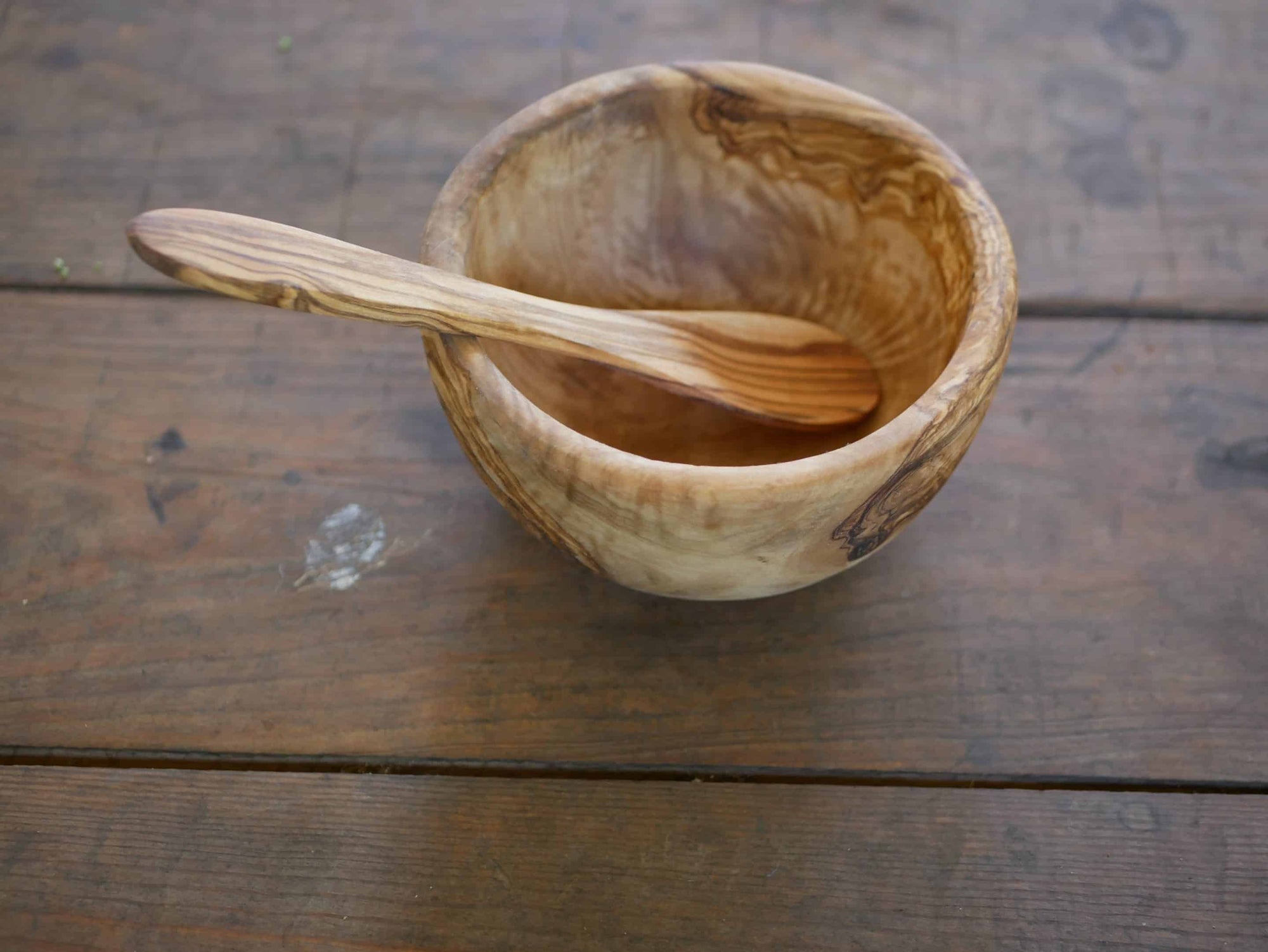 Müslischale aus Olivenholz mit Löffel