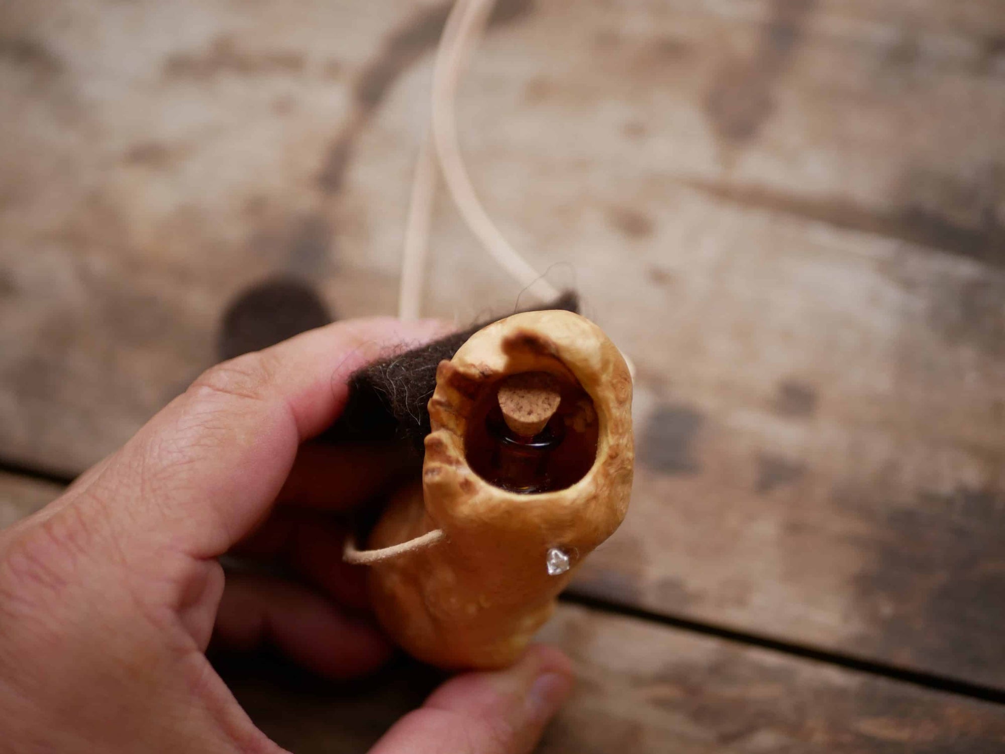 Baumperlenfläschchen mit Fläschchen