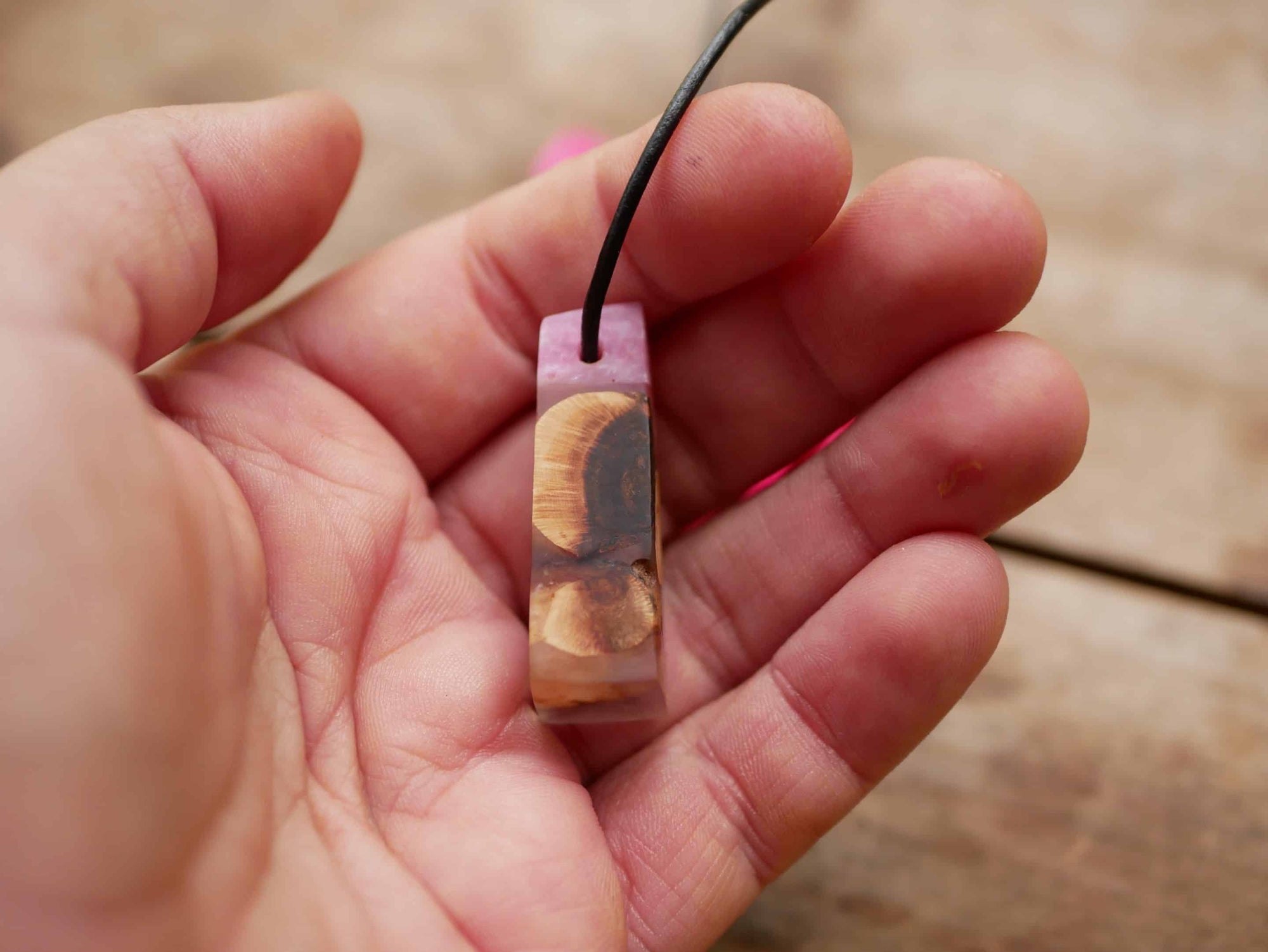 Baumperlen mit Epoxid Rose
