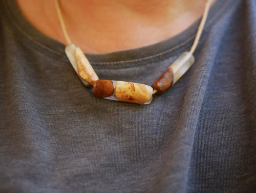 Kette aus 3 Baumperlen Gliedern