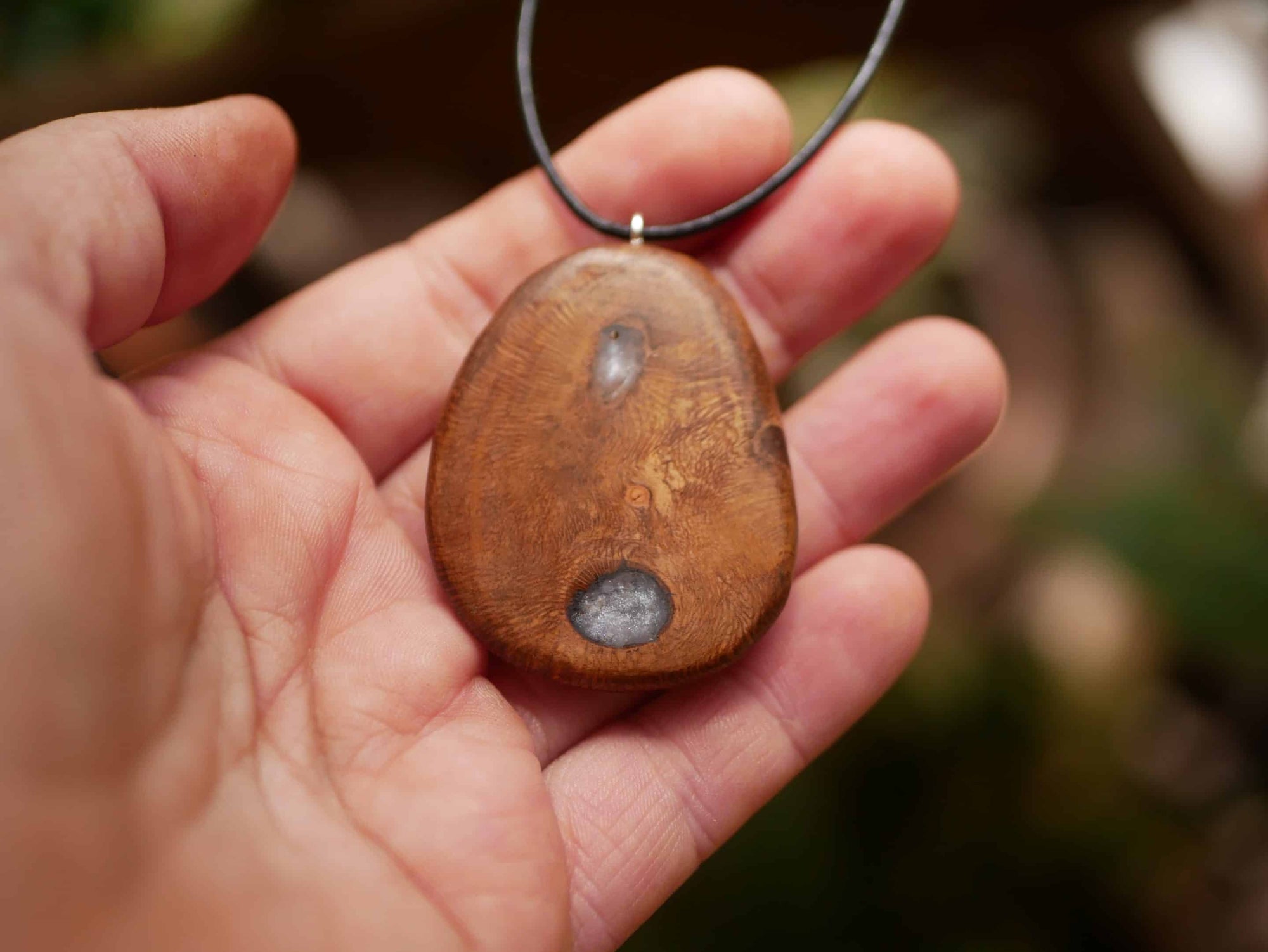 Rosenholz Kette mit Epoxid