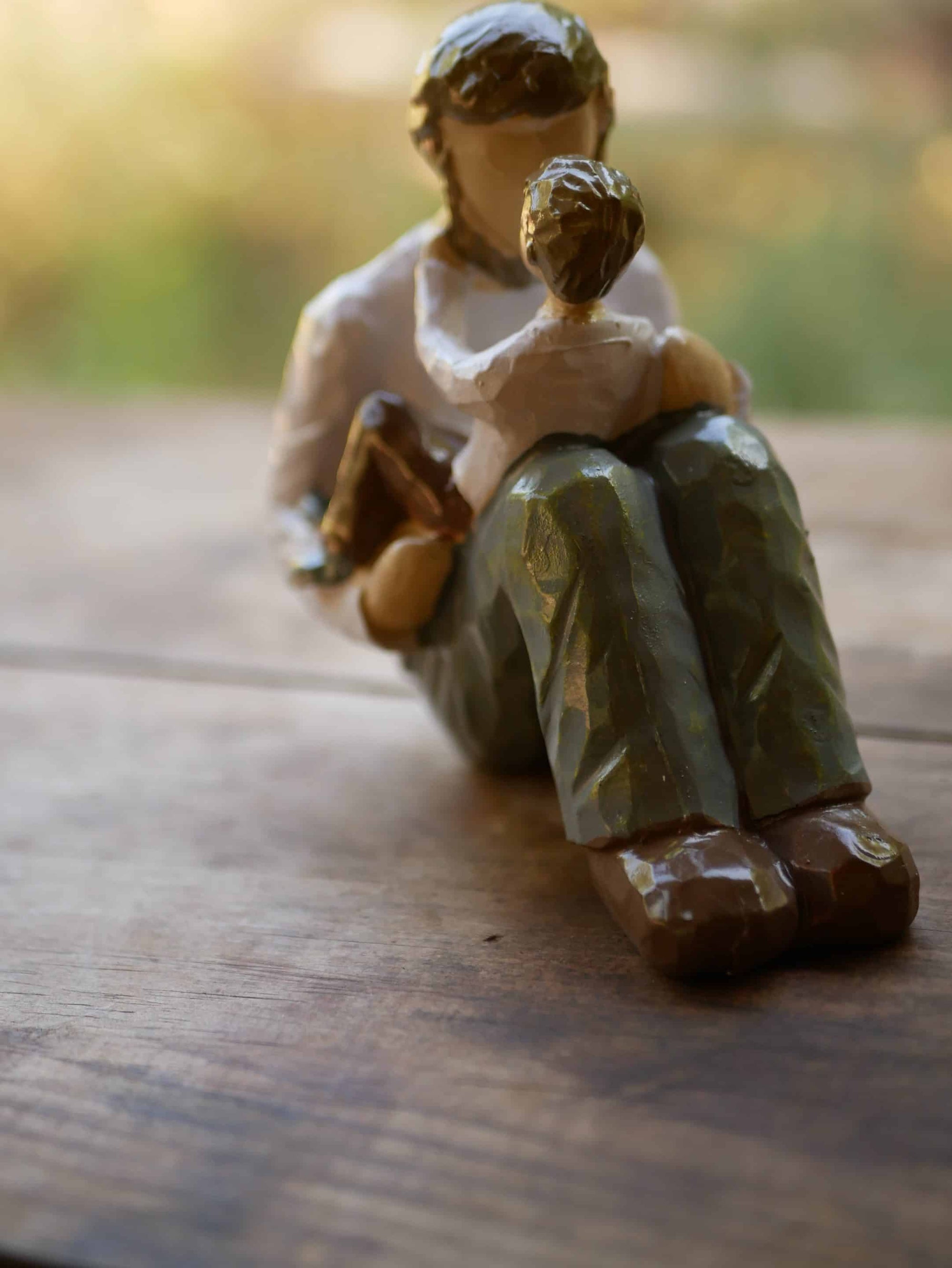 Vater und Sohn Figur