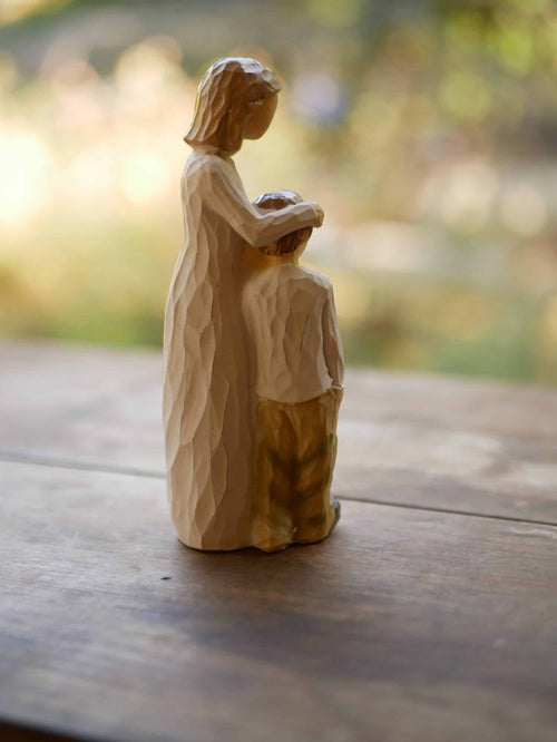 Mutter und Sohn Figur