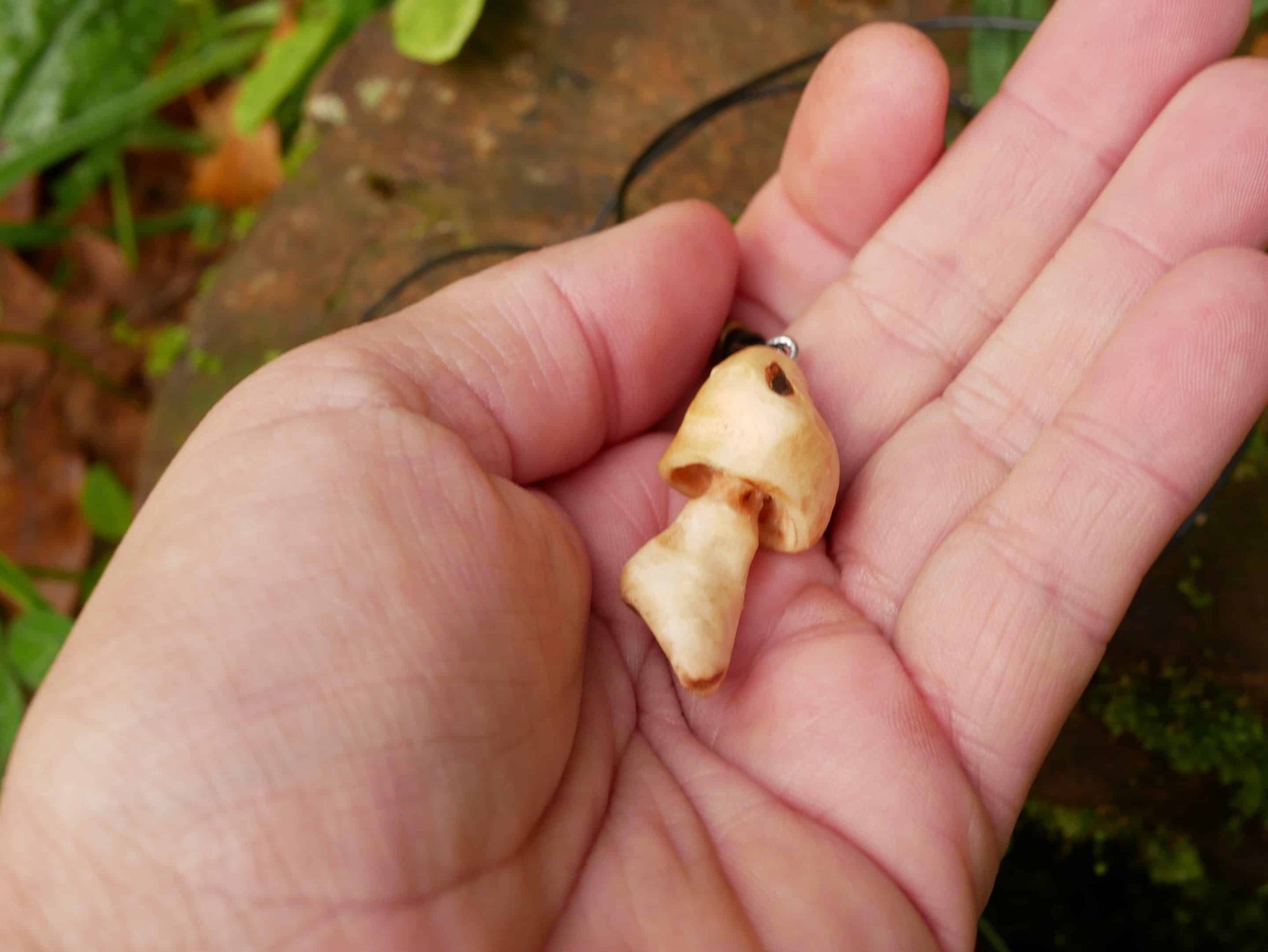 Pilze Kette aus Baumperle