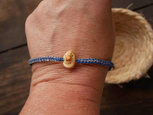 Armband Wichtel aus Baumperle und Makramee