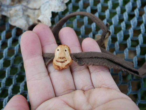 Wickelarmband mit Baumperlen Wichtel