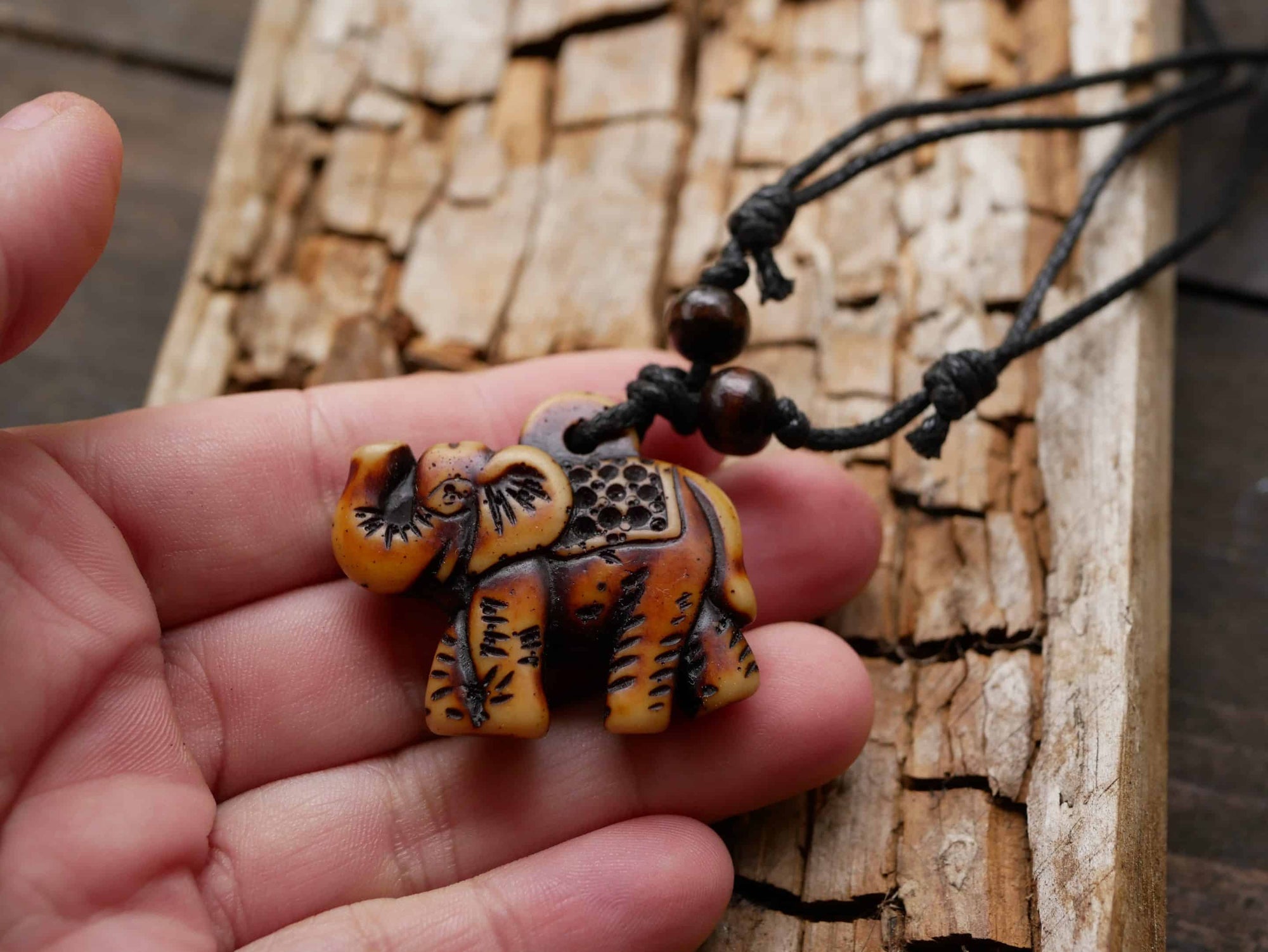 Epoxidharz Kette Elefant