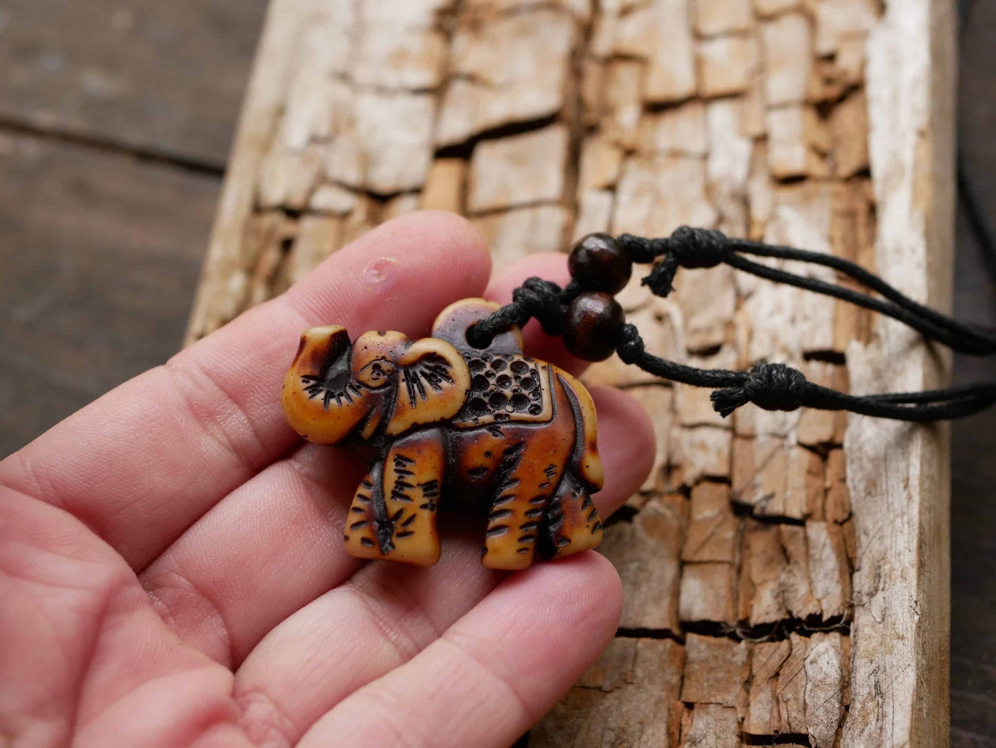 Epoxidharz Kette Elefant