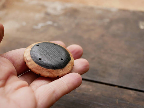 Handschmeichler Ufo aus Baumperle