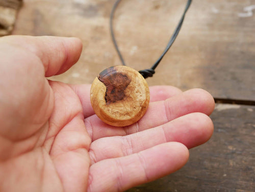 Ufo Kette Baumperle gedrechselt