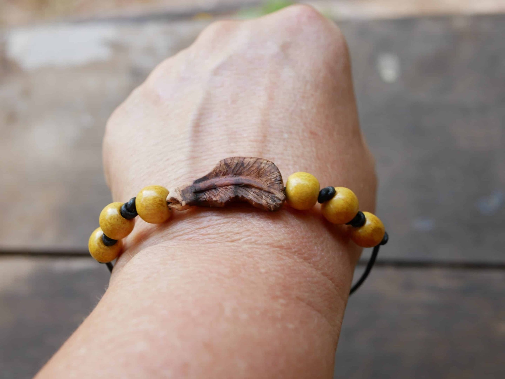 Armband Feder Baumperle