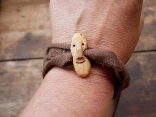 Armband Wichtel aus Baumperle