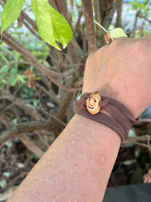Armband mit Wichtel