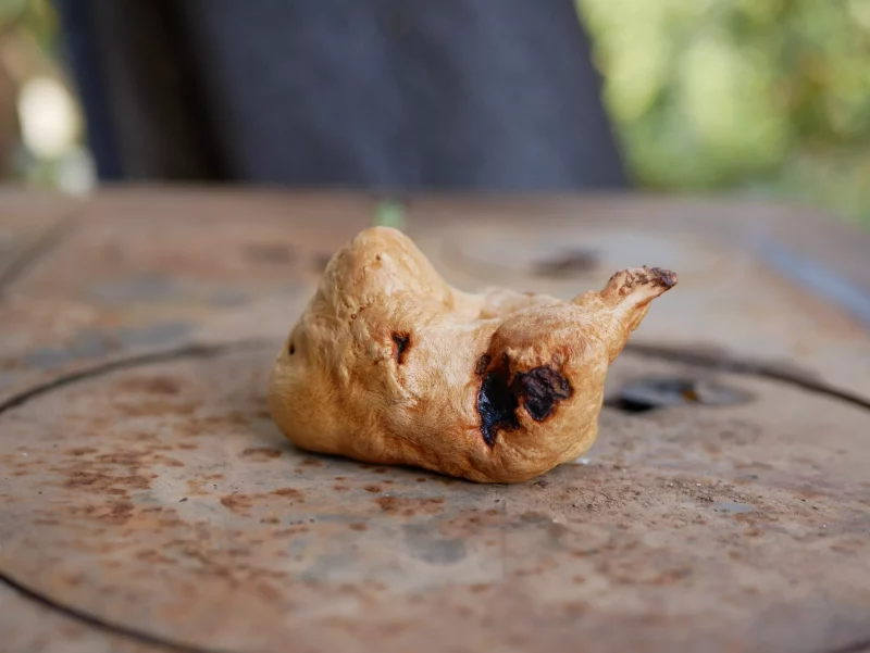 Holzschale aus Baumperle mit Reißverschluss