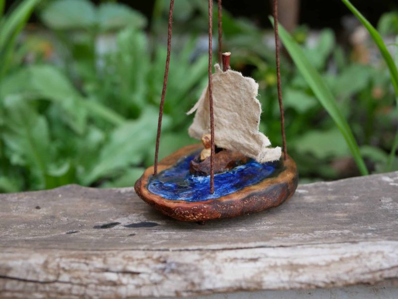 Baumperlen See mit Segelboot