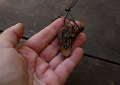 Rosenholz Schloss Kette