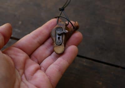Rosenholz Schloss Kette