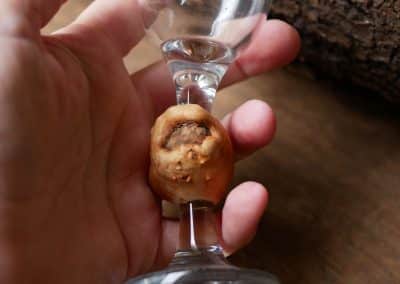 Likörglas mit Baumperle