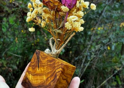 Trockenblumen Vase aus Olivenholz