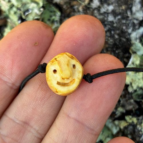 Wichtel Gummiband aus Baumperle