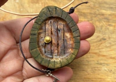 Hobbit Tür aus Baumperle