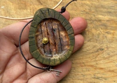 Hobbit Tür aus Baumperle