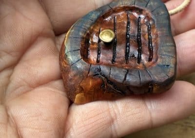 Hobbit Tür aus Baumperle