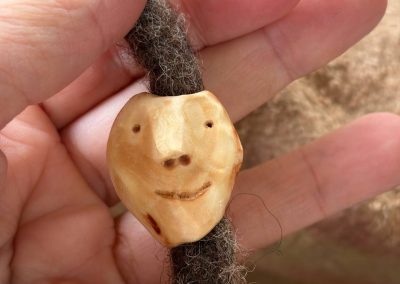 Dreadwichtel aus Baumperle